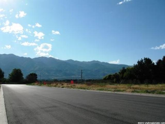 326 E 1800 N #3, Layton, UT 84041 — photo 2