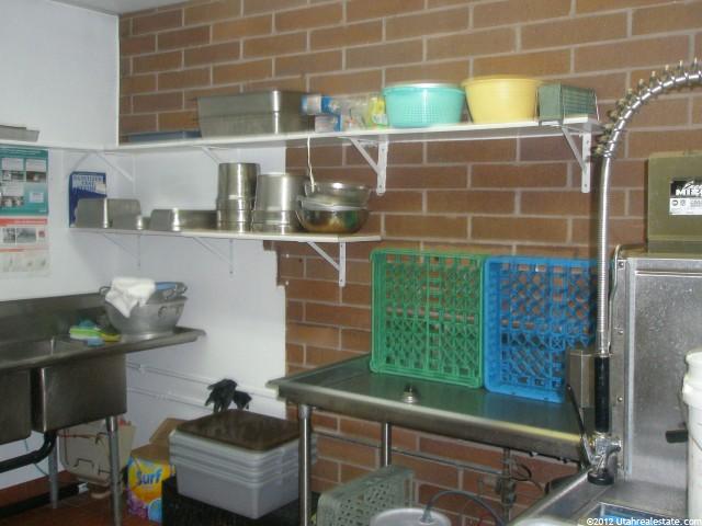 10643 S 700 E, Sandy, UT 84070 — photo 8