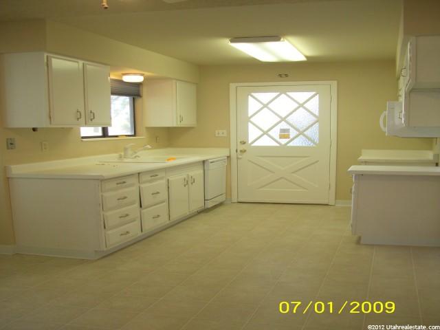 322 S 700 E, St. George, UT 84770 — photo 3