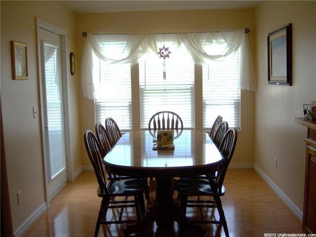 230 N Nelson Ave, Roosevelt, UT 84066 — photo 3