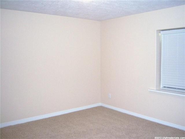 230 N Nelson Ave, Roosevelt, UT 84066 — photo 9