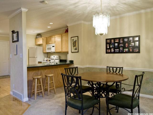 136 W 275 N, Centerville, UT 84014 — photo 2