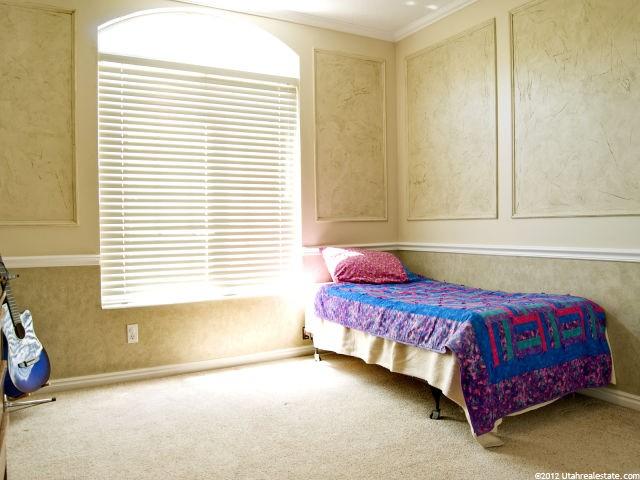 136 W 275 N, Centerville, UT 84014 — photo 11