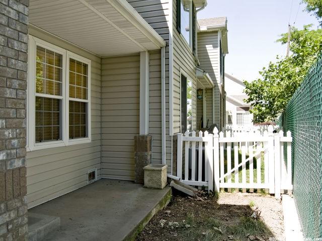 136 W 275 N, Centerville, UT 84014 — photo 12