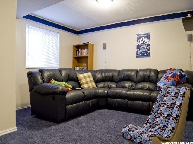 136 W 275 N, Centerville, UT 84014 — photo 9