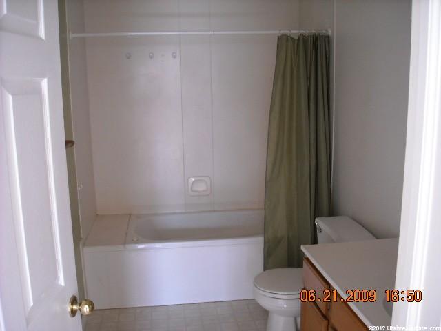 1869 E 2825 N, Layton, UT 84040 — photo 5