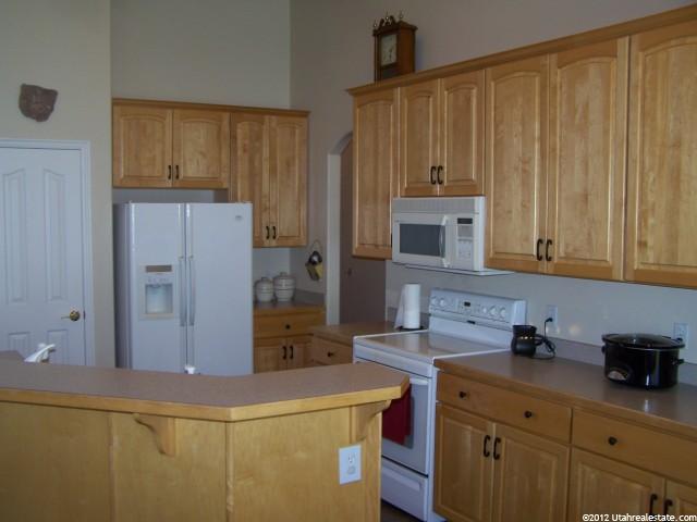 7776 S 2175 E, South Weber, UT 84405 — photo 4