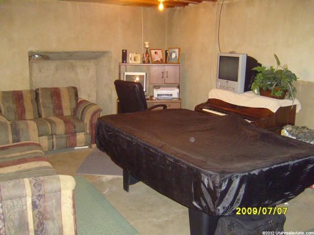 8108 S 535 E, Sandy, UT 84070 — photo 10