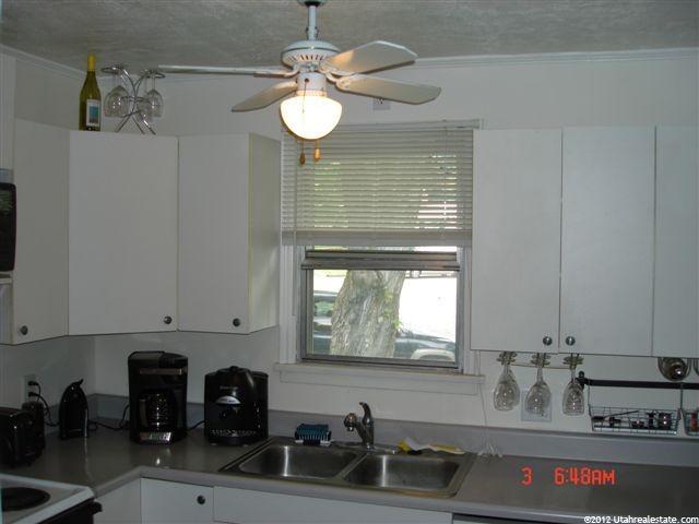 3860 S Grandview Dr E, South Ogden, UT 84403 — photo 4