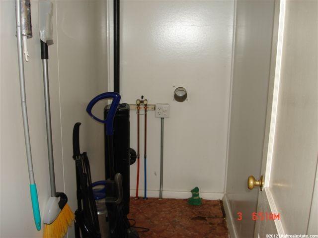 3860 S Grandview Dr E, South Ogden, UT 84403 — photo 10