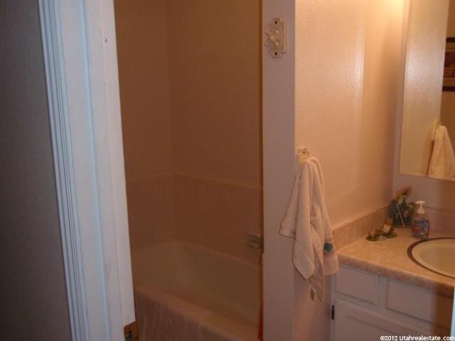 1347 N 2900 W, Vernal, UT 84078 — photo 8
