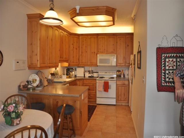 11075 S Grape Arbor Pl E #107, Sandy, UT 84070 — photo 3