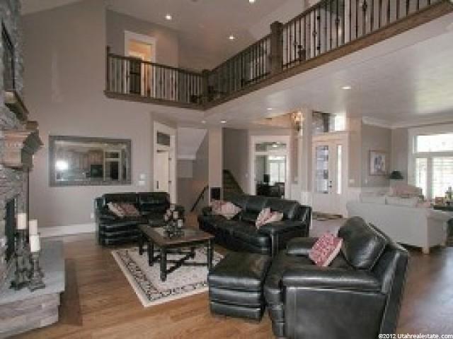 4831 S Skyline Dr E, Ogden, UT 84403 — photo 3