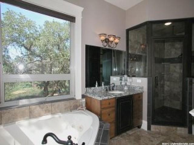 4831 S Skyline Dr E, Ogden, UT 84403 — photo 5