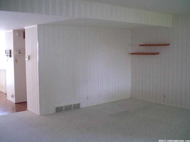 4889 S 1670 E, Holladay, UT 84117 — photo 5