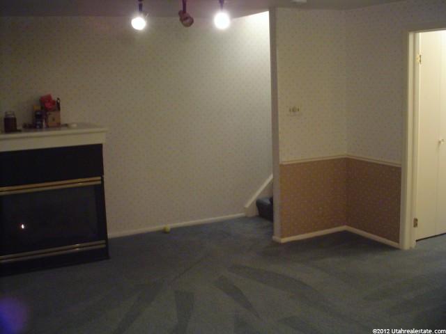 4889 S 1670 E, Holladay, UT 84117 — photo 9