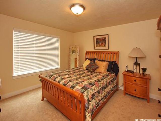 8975 Valley Bend Ct, Sandy, UT 84094 — photo 8