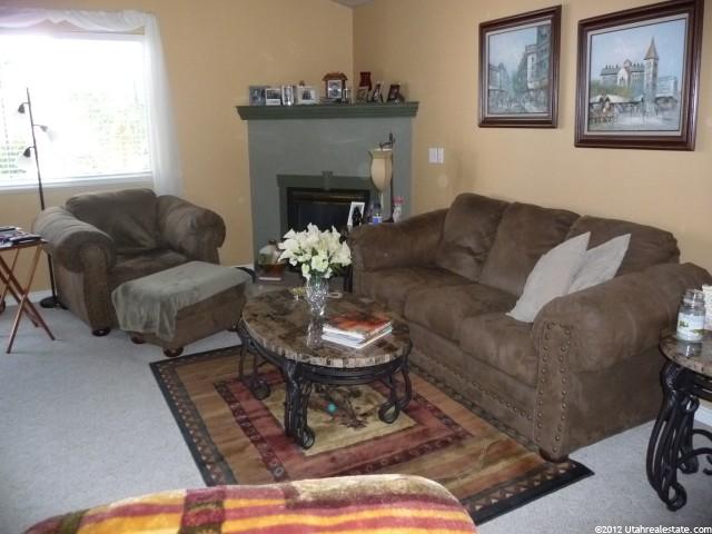 594 E 700 N, Ogden, UT 84404 — photo 3