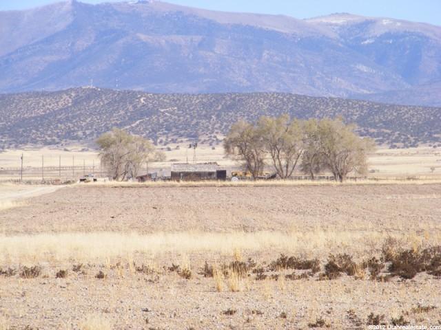 3000 N Hwy 100, Flowell, UT 84631 — photo 12