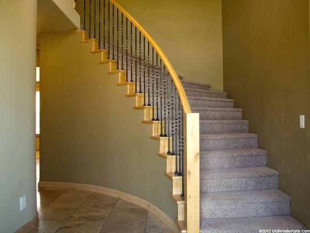 1024 Black Forest Dr, Sandy, UT 84094 — photo 4