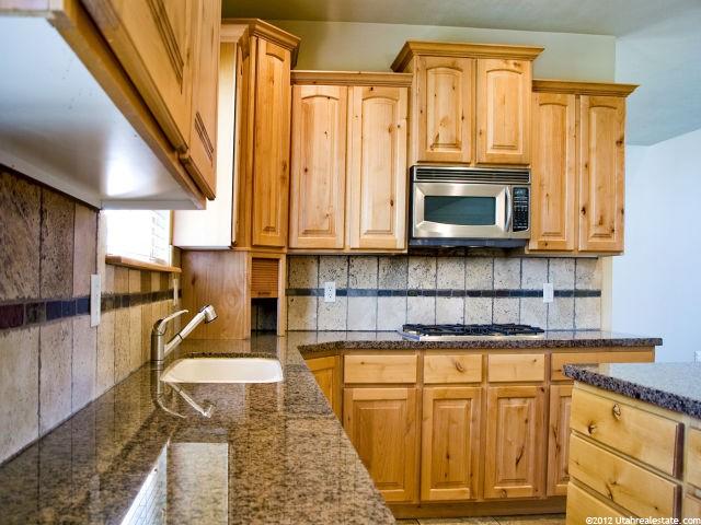 1024 Black Forest Dr, Sandy, UT 84094 — photo 7