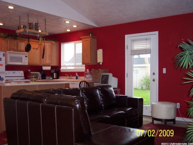 5336 S 4100 W, Roy, UT 84067 — photo 2