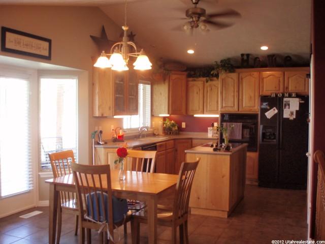 2468 W 2100 S, Syracuse, UT 84075 — photo 6