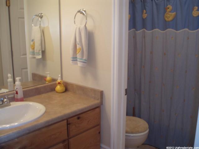 2468 W 2100 S, Syracuse, UT 84075 — photo 10