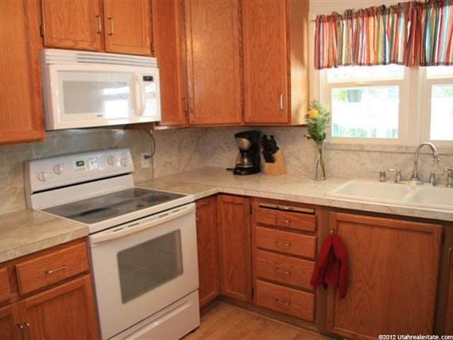 1704 E 5600 S, Holladay, UT 84121 — photo 4