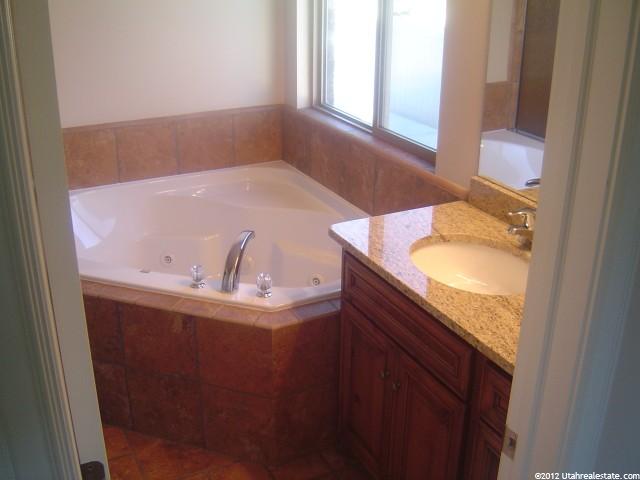 1614 W 1520 N, Clinton, UT 84015 — photo 6
