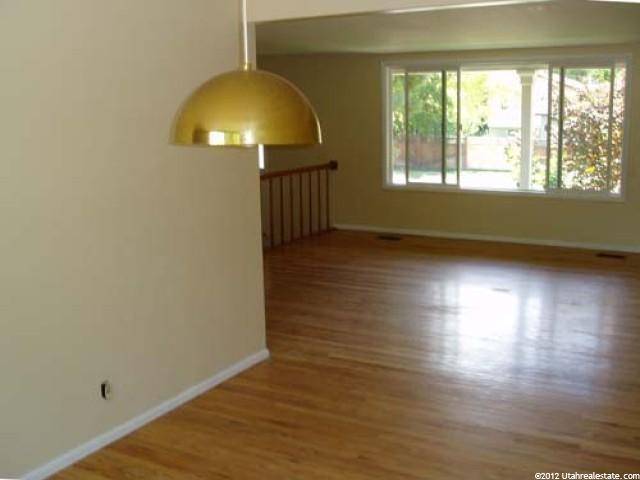 5463 Hunt Rd, Murray, UT 84117 — photo 3