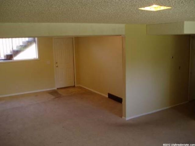5463 Hunt Rd, Murray, UT 84117 — photo 9