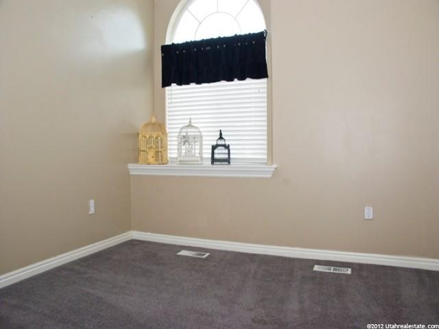 5504 S 150 E, Washington Terrace, UT 84405 — photo 11
