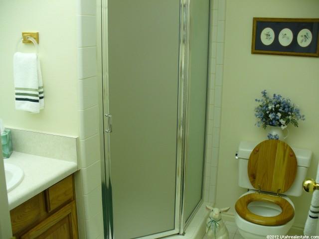 6970 S 855 E, Midvale, UT 84047 — photo 10