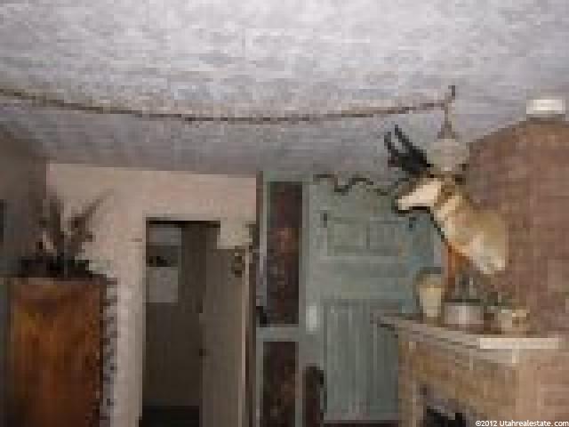 296 S Center St, Enterprise, UT 84725 — photo 7