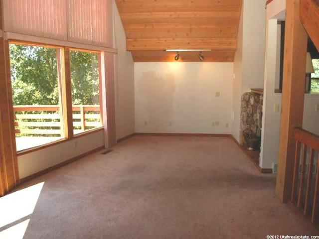 3727 S 400 E, Bountiful, UT 84010 — photo 2
