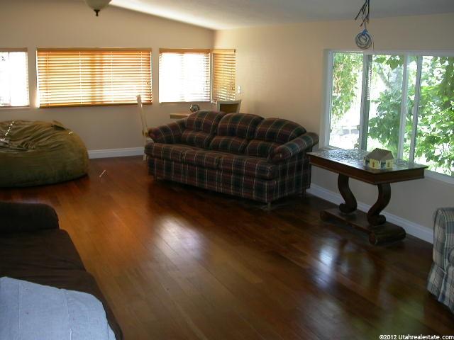 321 N 400 E, Logan, UT 84321 — photo 4