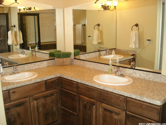 3645 W 75 N, Layton, UT 84041 — photo 4