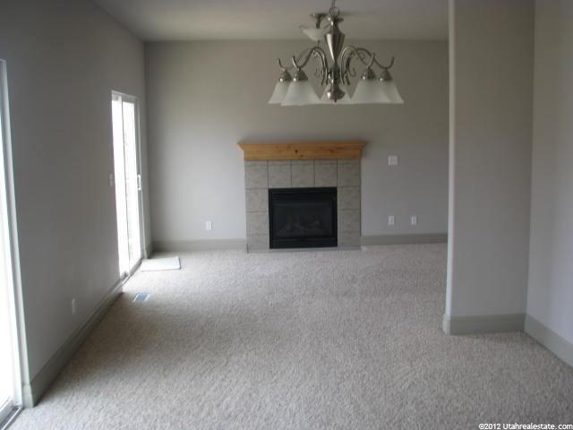 117 E Box Elder Dr, Grantsville, UT 84029 — photo 3