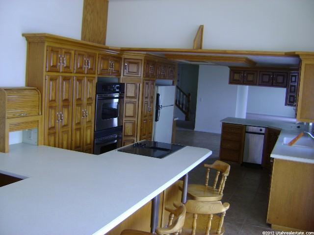 2352 S 750 E, Bountiful, UT 84010 — photo 2