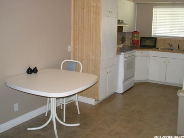 225 Tyler Ave, Ogden, UT 84404 — photo 4