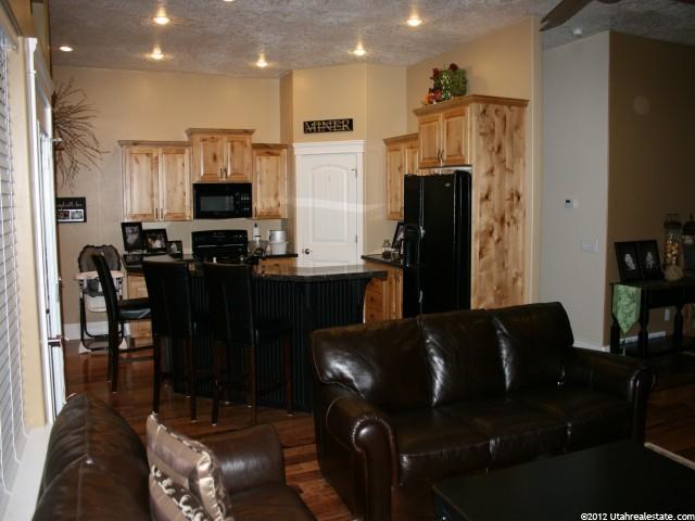 344 W 285 N, Wellsville, UT 84339 — photo 12