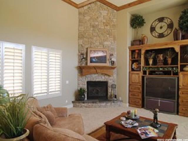 4765 Summerwood Dr, Bountiful, UT 84010 — photo 8