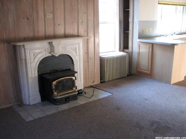 559 E Ogden Cyn S, Ogden, UT 84401 — photo 9