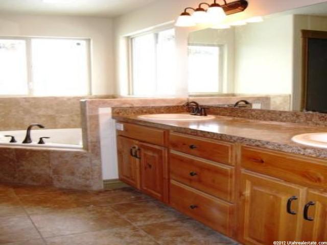 1173 W 4100 N, Pleasant View, UT 84414 — photo 8