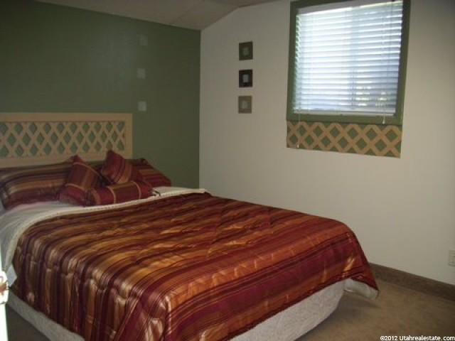 771 E 1400 N, Bountiful, UT 84010 — photo 10