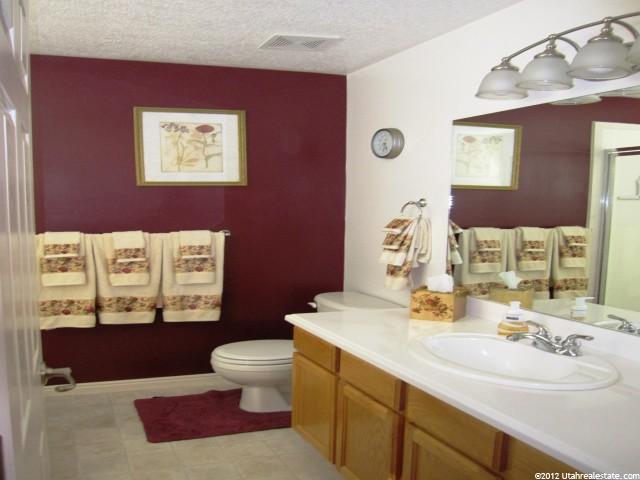 2152 N Chelemes Way, Clearfield, UT 84015 — photo 8