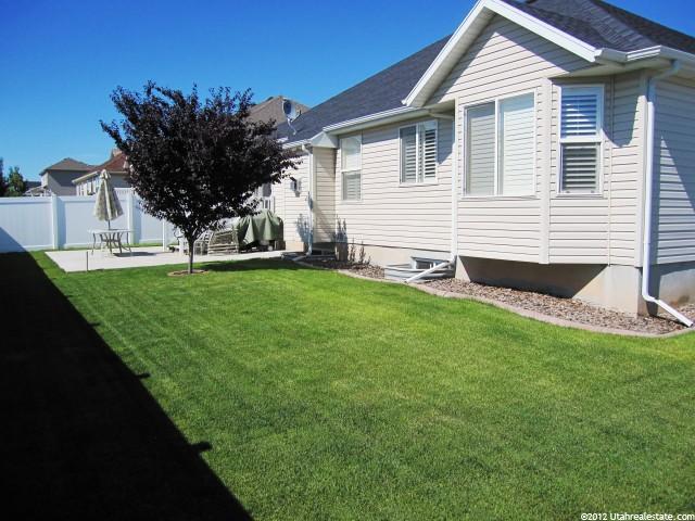2152 N Chelemes Way, Clearfield, UT 84015 — photo 10