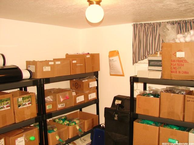 146 E 100 N, Logan, UT 84321 — photo 9