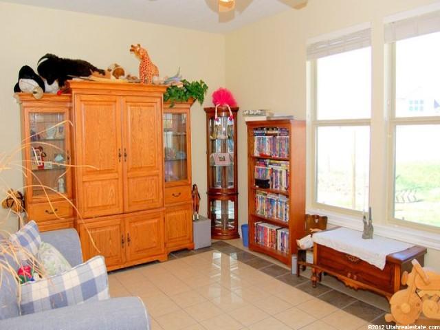 1295 N 1700 W, Farr West, UT 84404 — photo 4